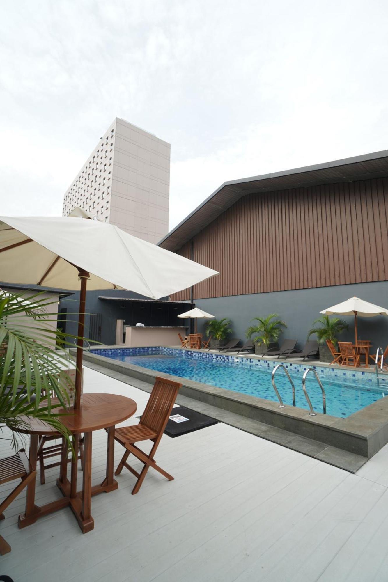 Swiss-Belinn Cawang Yakarta Exterior foto